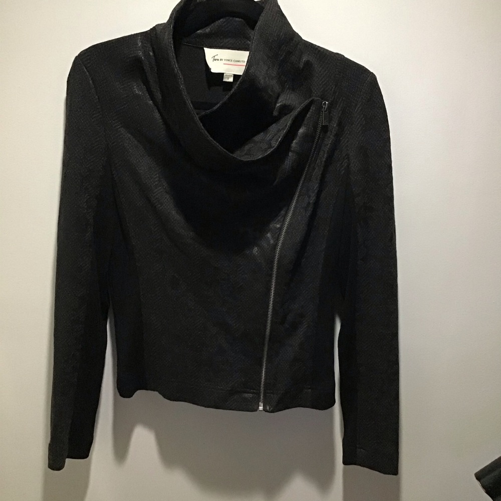 Vince Camuto Asymmetrical blazer